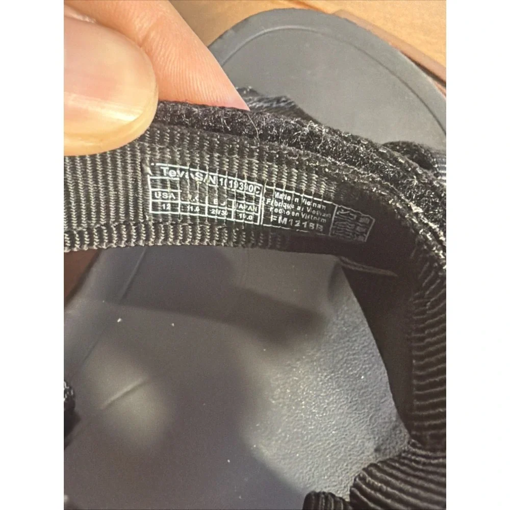 Teva hurricane xlt